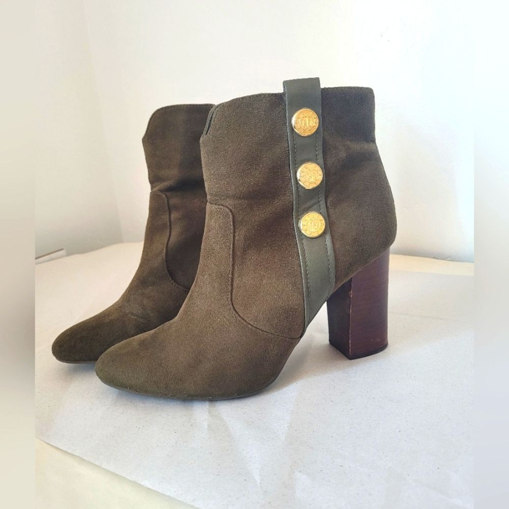 Tommy Hilfiger Olive Green Faux Suede Ankle Boots Gold Chunky Heel Zip Size 10